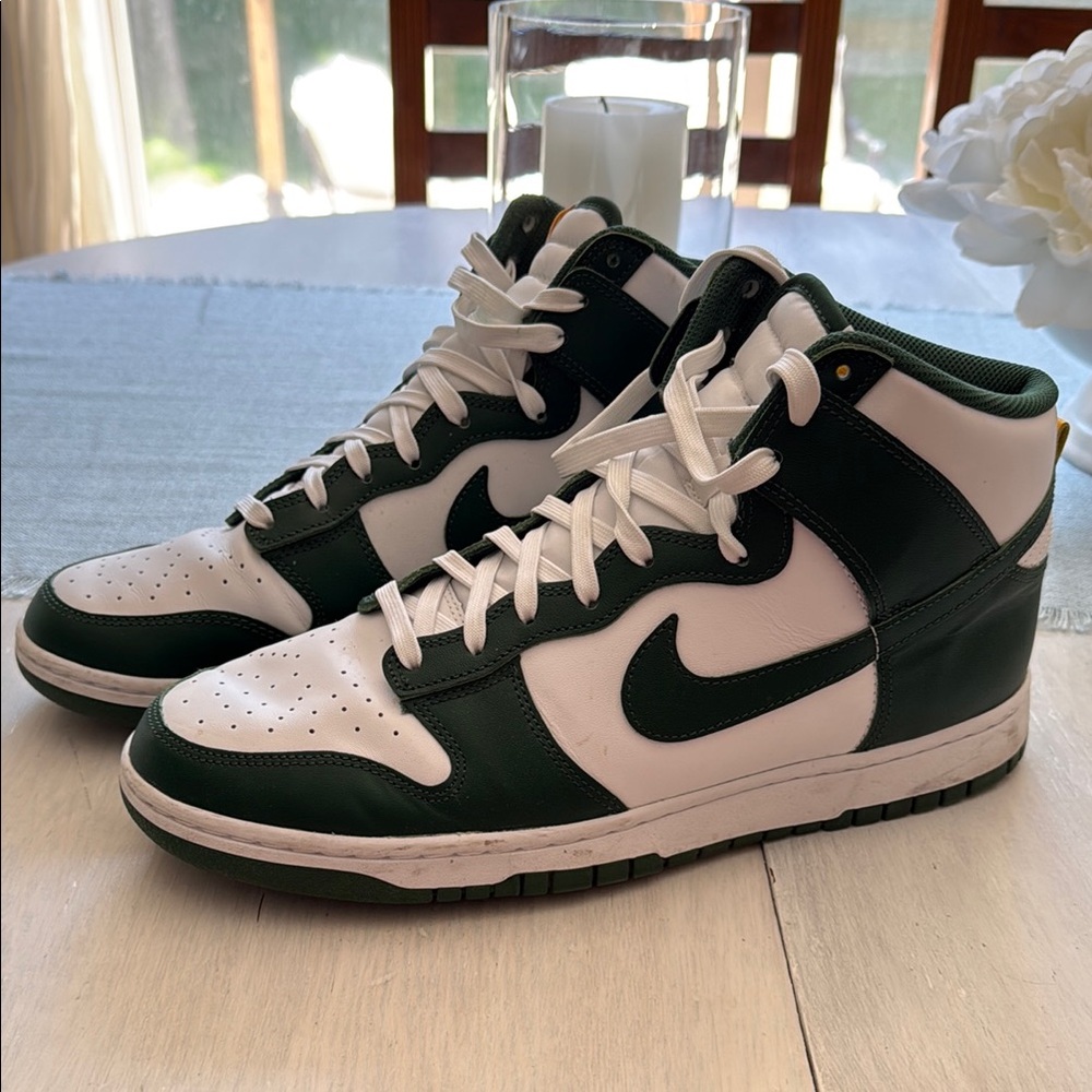 Nike Dunk HI Retro